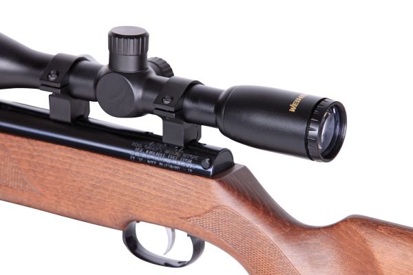 Weihrauch HW 95 Luxus 5,5mm– Sport- und Freizeitluftgewehr mit höchster Präzision